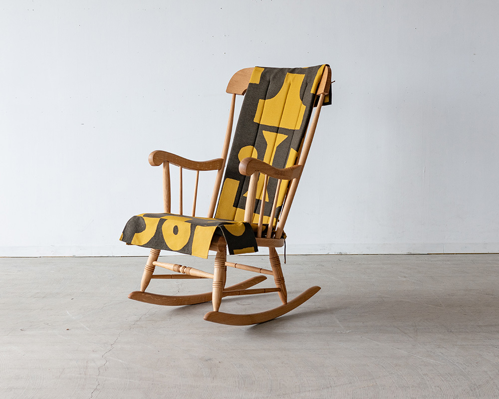 飛騨産業アウトレット］穂高 ロッキングチェア | cocochi ｜ 家具と服