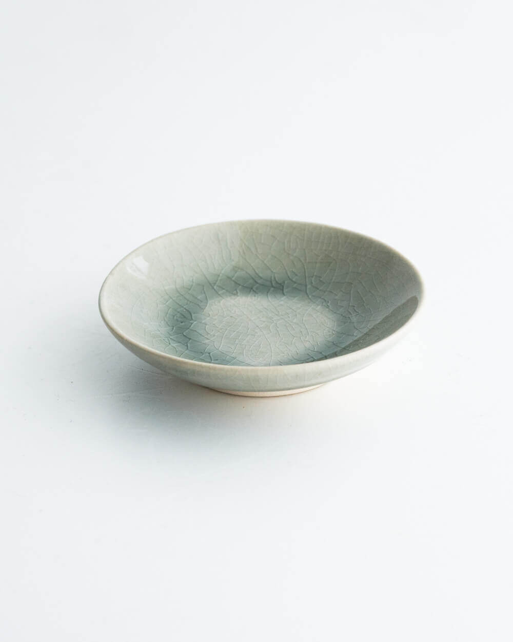 WEB限定】貫入豆皿 グレー -器市- | cocochi ｜ 家具と服と暮らしの店