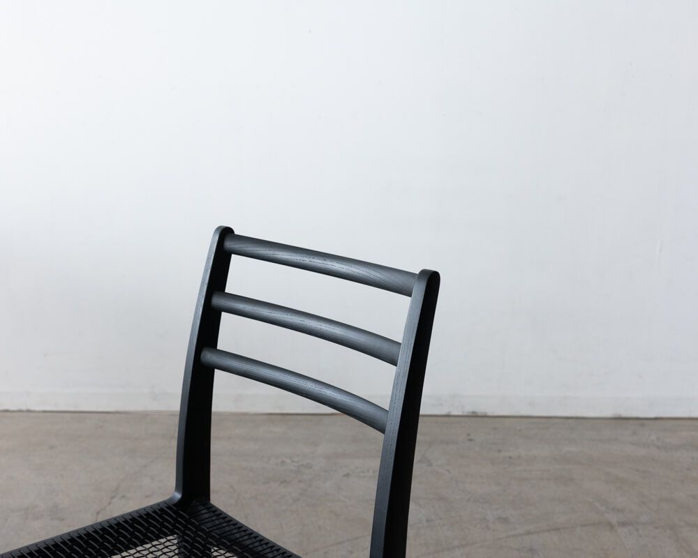 数量限定］ELEGANCE ダイニングチェア ホワイトアッシュ材 / Black