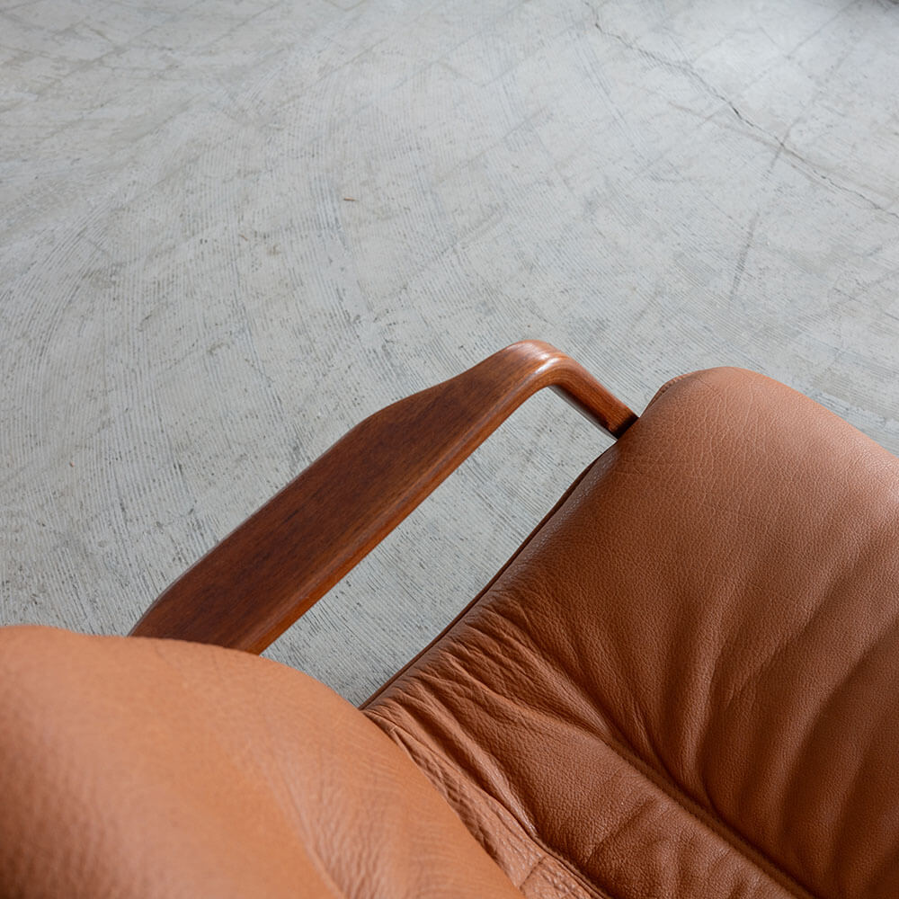 アップサイクル品］ BERG FURNITURE 3Pソファ 本革 | cocochi ｜ 家具