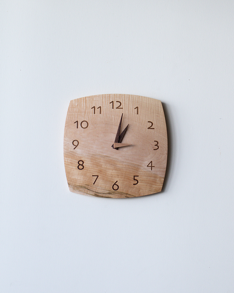 木の掛け時計 kaku 260 楓 | cocochi ｜ 家具と服と暮らしの店｜静岡県
