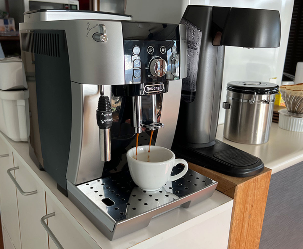 デロンギ マグニフィカS スマート ECAM25023SBレビュー エスプレッソ