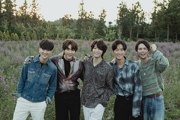 プロフィール| SUPERNOVA(超新星) | 日本コロムビアオフィシャルサイト