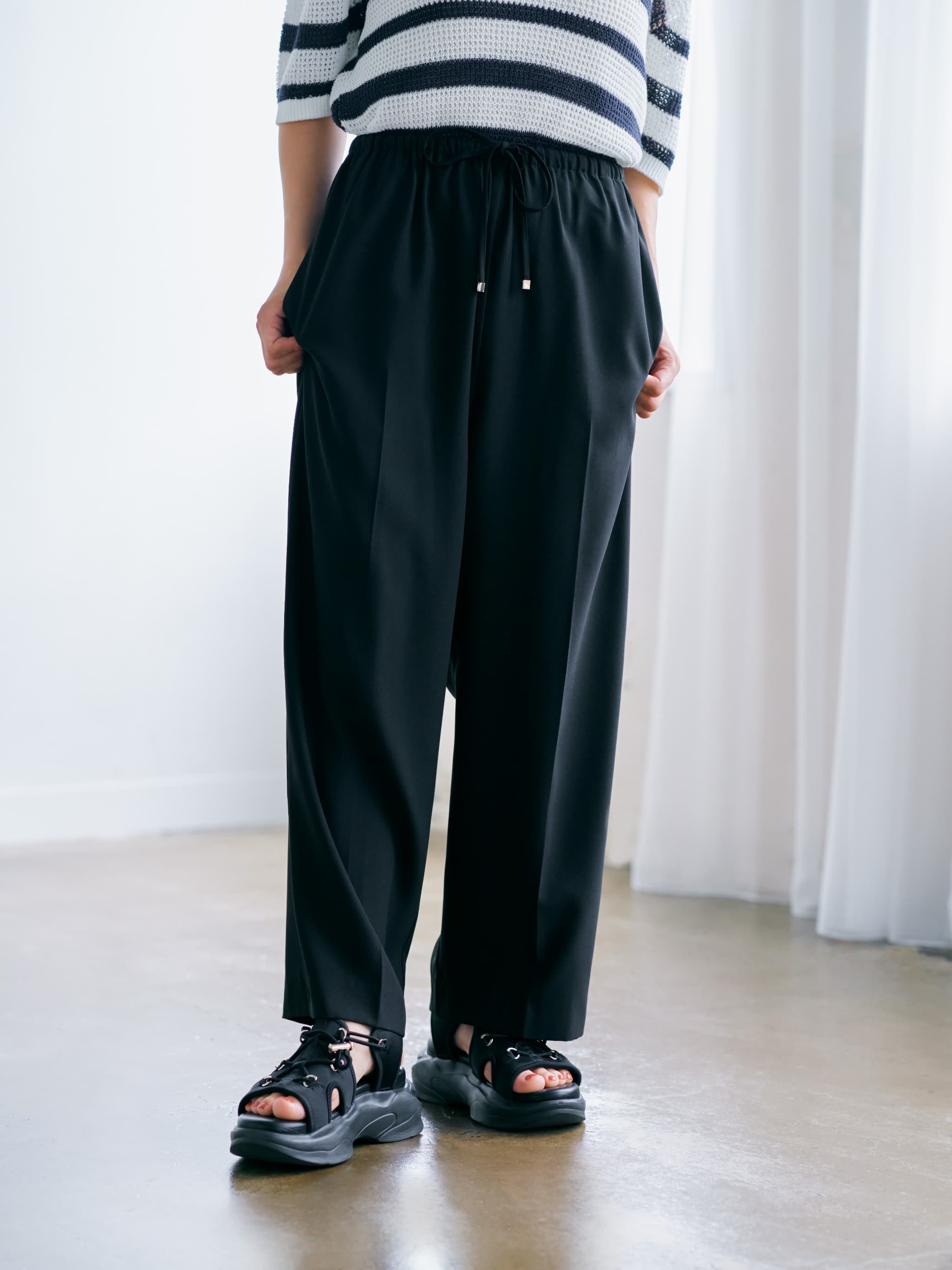 センタープレスドロストイージーパンツ-short & regular | 小柄・低