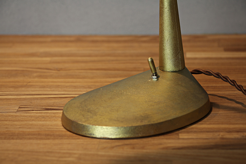 FUTAGAMI (フタガミ) / FUTAGAMI (フタガミ) 鋳肌デスクランプ・フロア