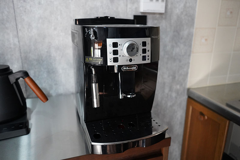 ECAM22112】デロンギのコーヒーメーカー・マグニフィカSをレビュー