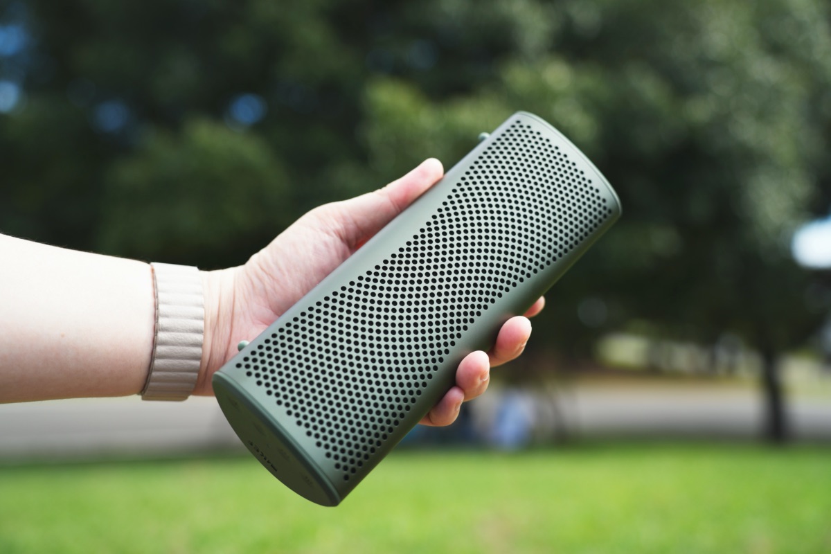 持ち歩くHiFiサウンド！『KEF Muo』レビュー｜美しさと機能性を両立