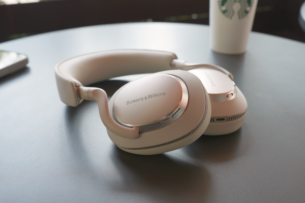 レビュー】Bowers & Wilkins Px7 S3｜透明感ある音質と美しいデザイン