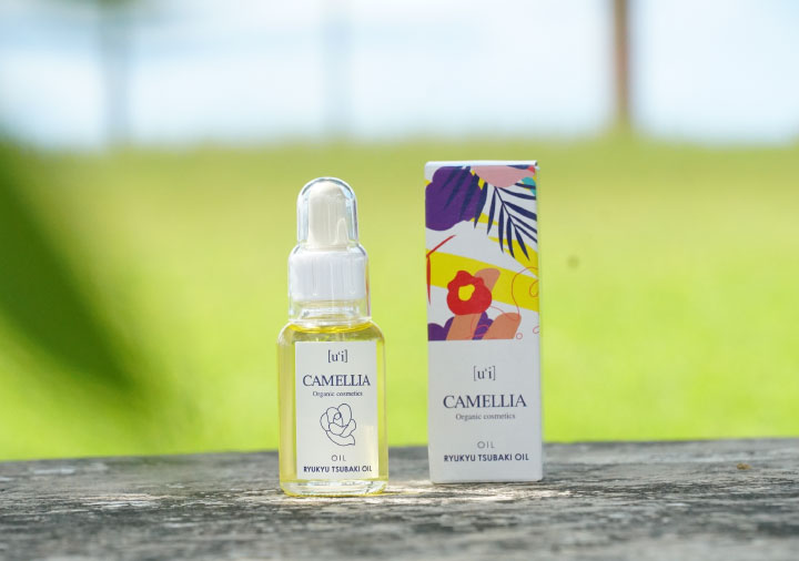 沖縄県産タマヌオイルフローラルグリーンの香り: 衣類・ライフスタイル