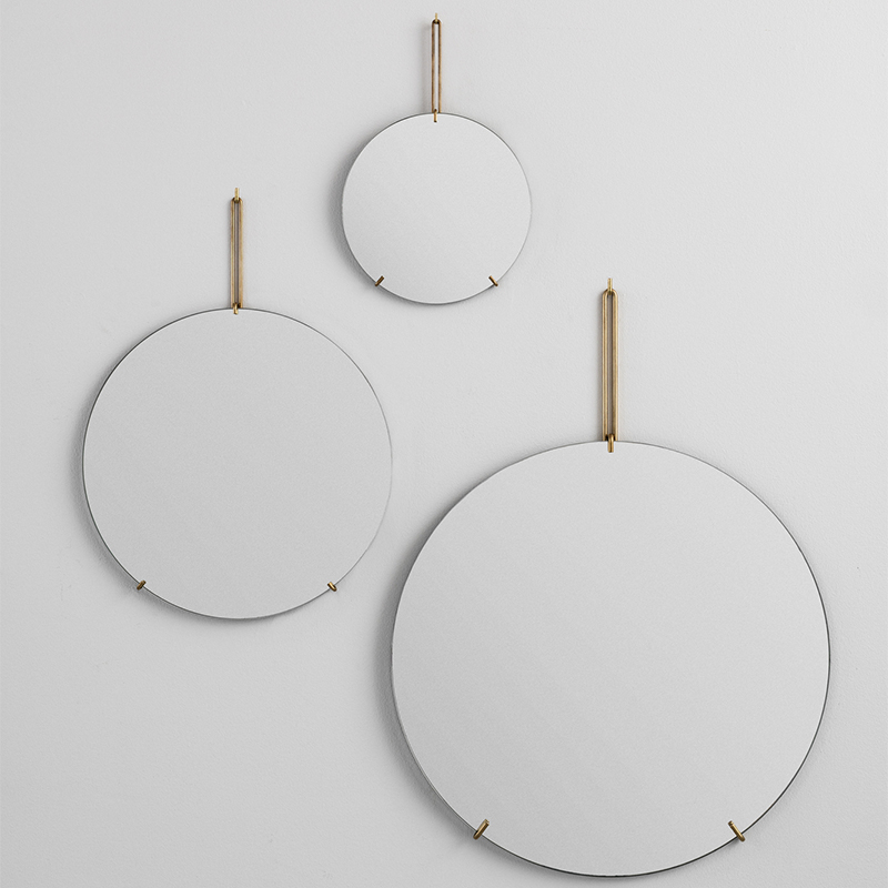 MOEBE WALL MIRROR 30CM BRASS｜5%point | THE CONRAN SHOP(コンラン