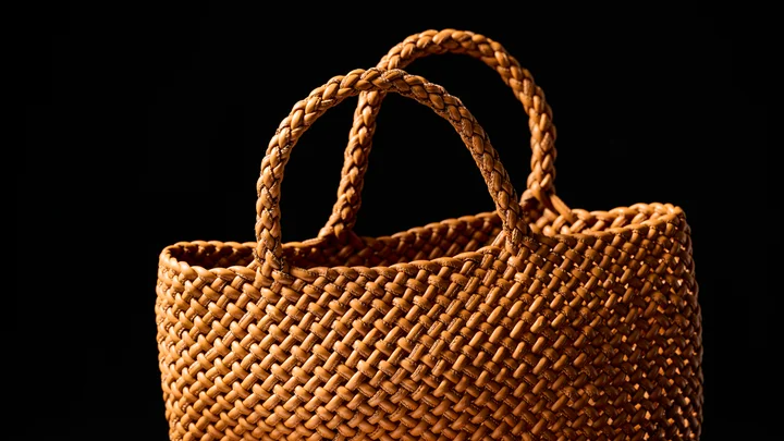 事業リリース HIROFU】イントレチャートのグループ＜BREZZA＞に新色