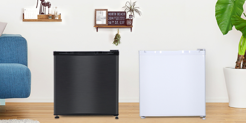 小さくてもしっかり収納できる、コンパクト冷凍庫発売｜ニュース