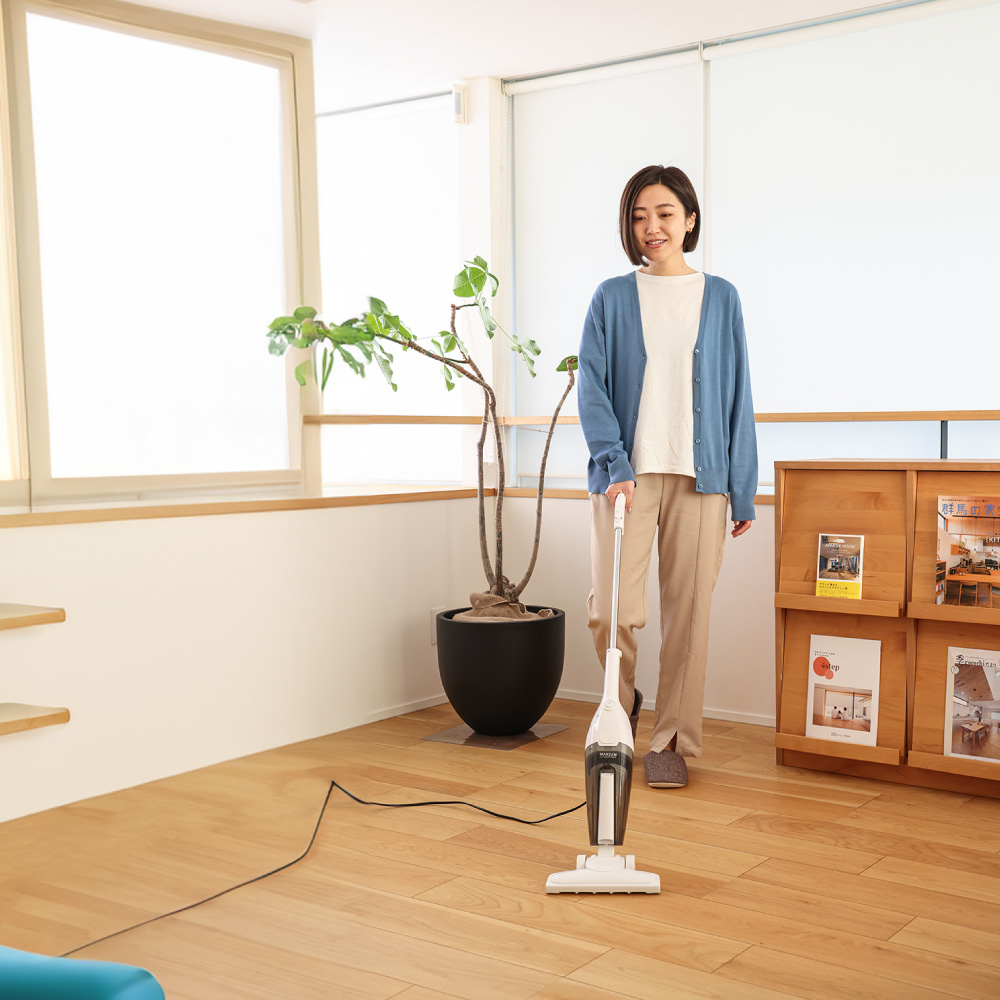 パワフル吸引＆充電不要のコード式クリーナーを、ジェネリック家電