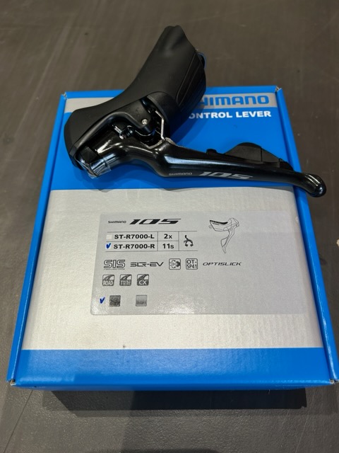 シマノ 105 STIレバーの交換修理を行いました！ – サイクランドマスナガ