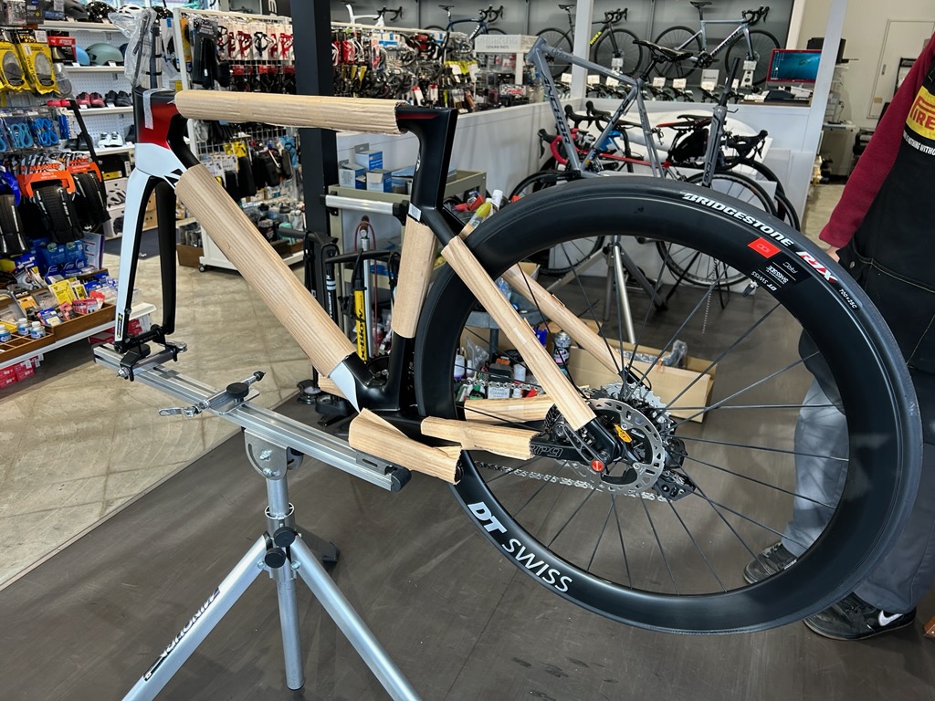 ANCHOR RP9 DURA-ACE完成車を組み立てました！ – サイクランドマスナガ