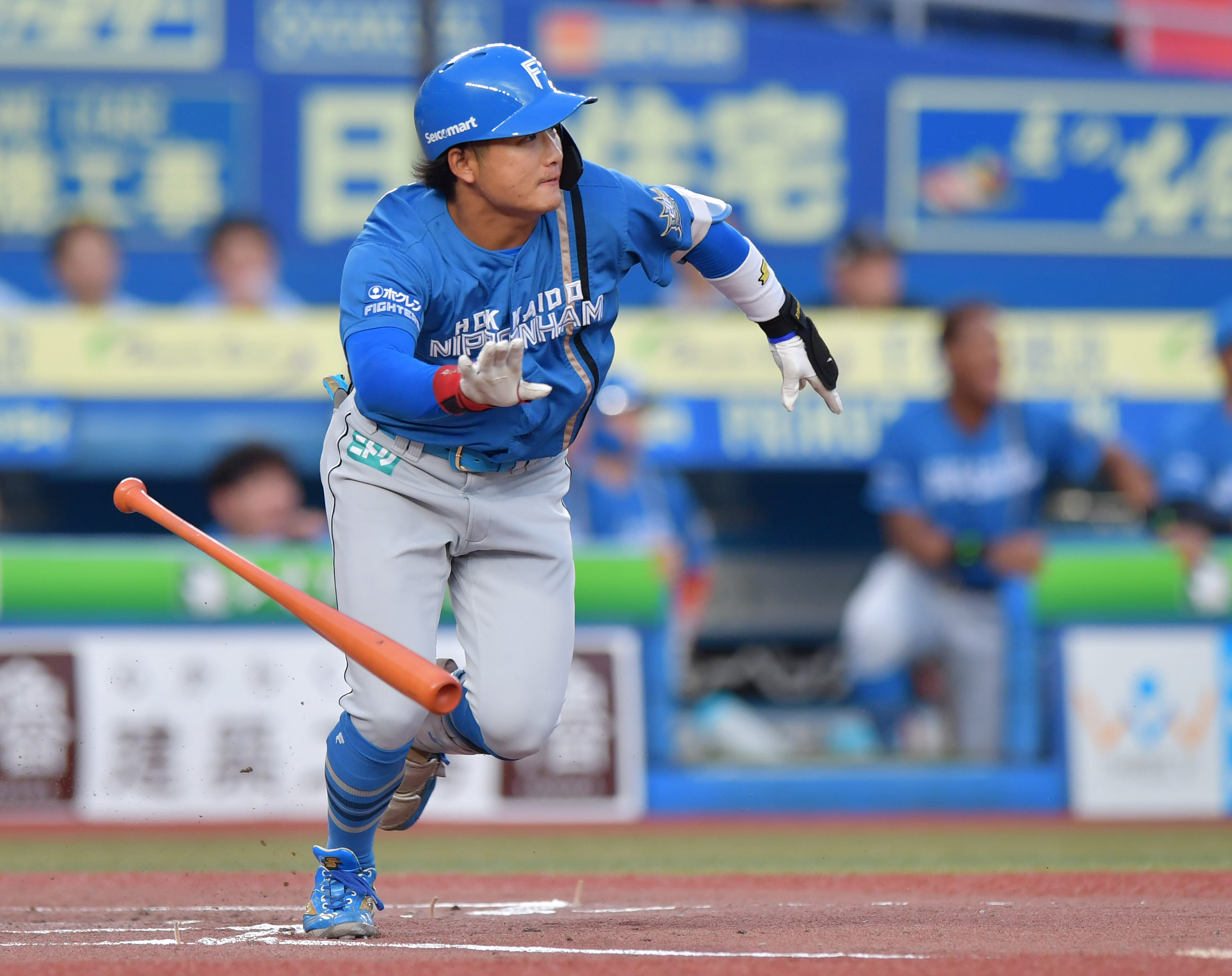 日本ハム・奈良間大己が一般女性と入籍「どんな時も背中を押してくれる