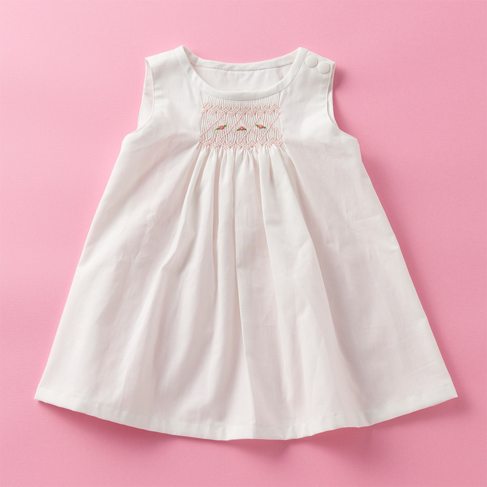 クロバースモッキングテンプレートで作る 小さな女の子のスモッキング