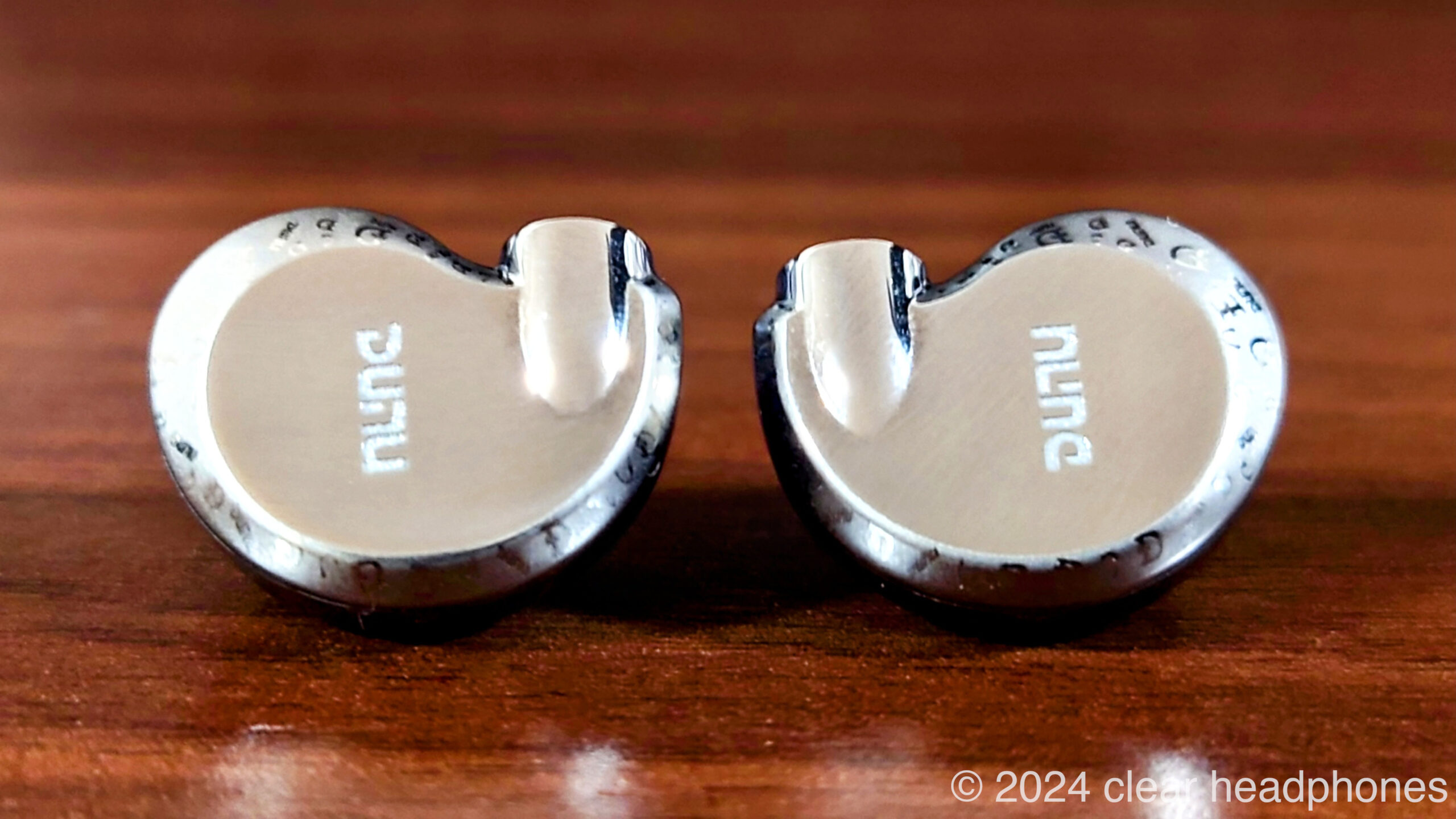 DUNU HAYABUSA ULTRA サクッと見れる聴き込みレビュー 圧倒的解像度の