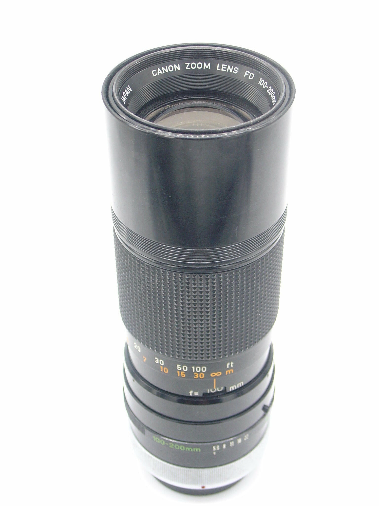 Canon FD 100-200mm f5.6 telephoto zoom lens for AE-1, A-1, FTb
