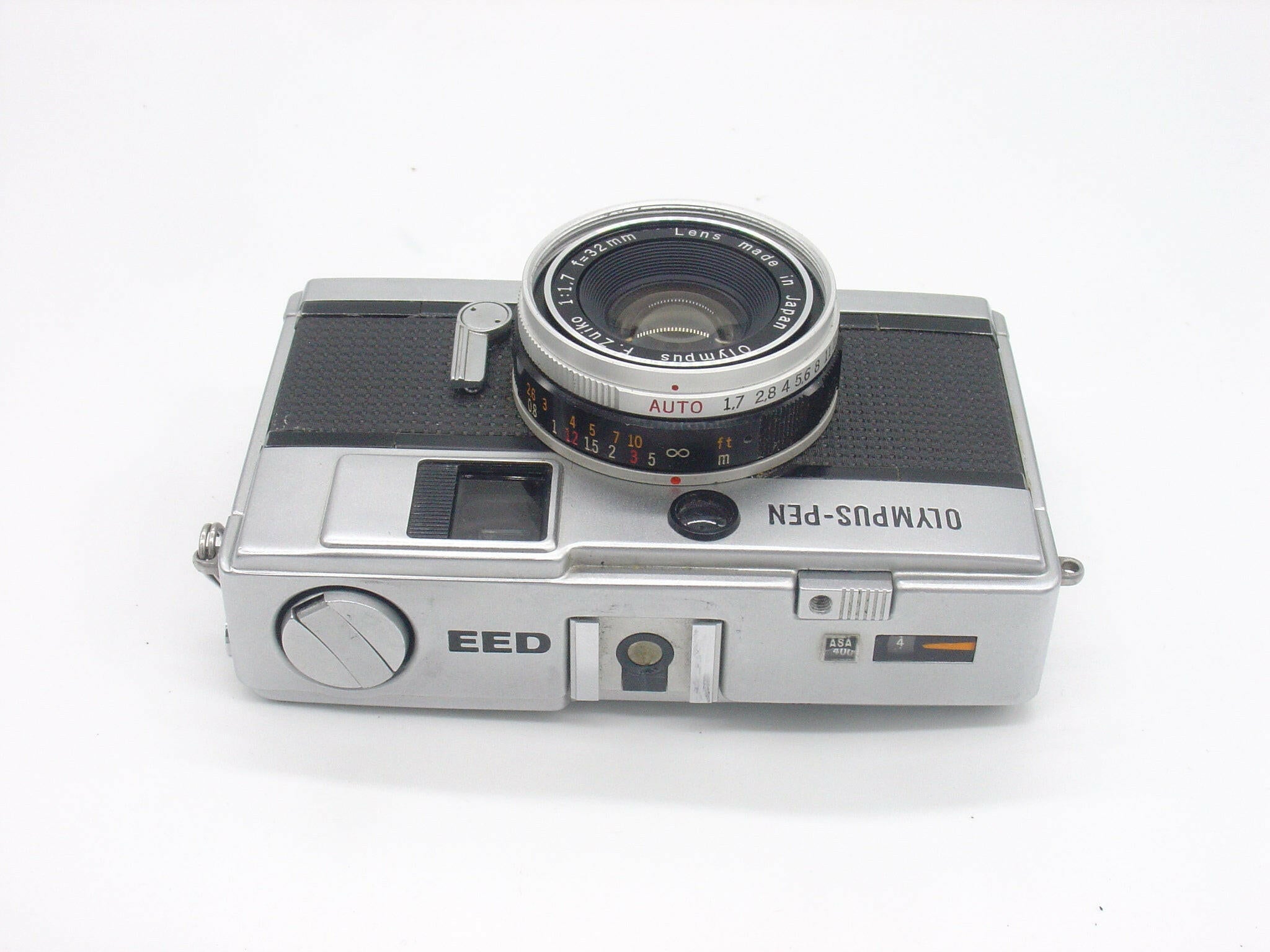 Olympus PEN EED half-frame camera | Classic Cameras AU