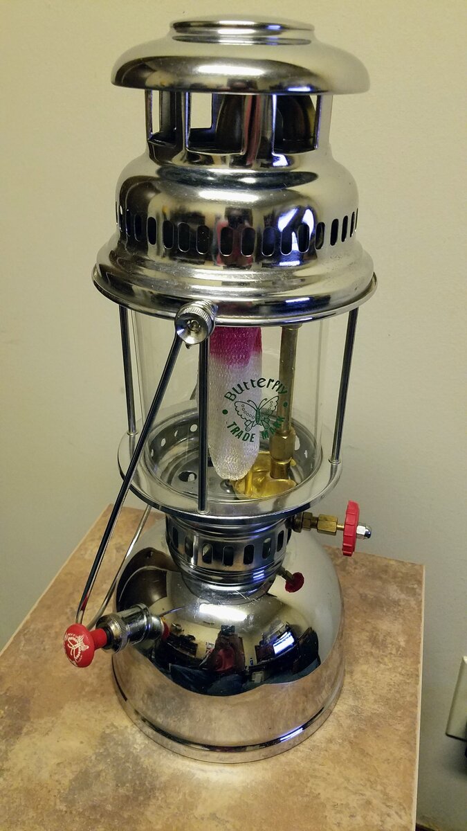 First Light - Butterfly 826/350 c.p. | Classic Pressure Lamps