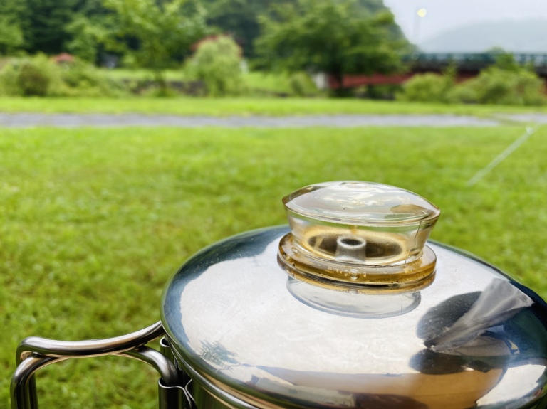 キャンプで楽しむコーヒー ～Snow Peak ステンパーコレーター6カップ