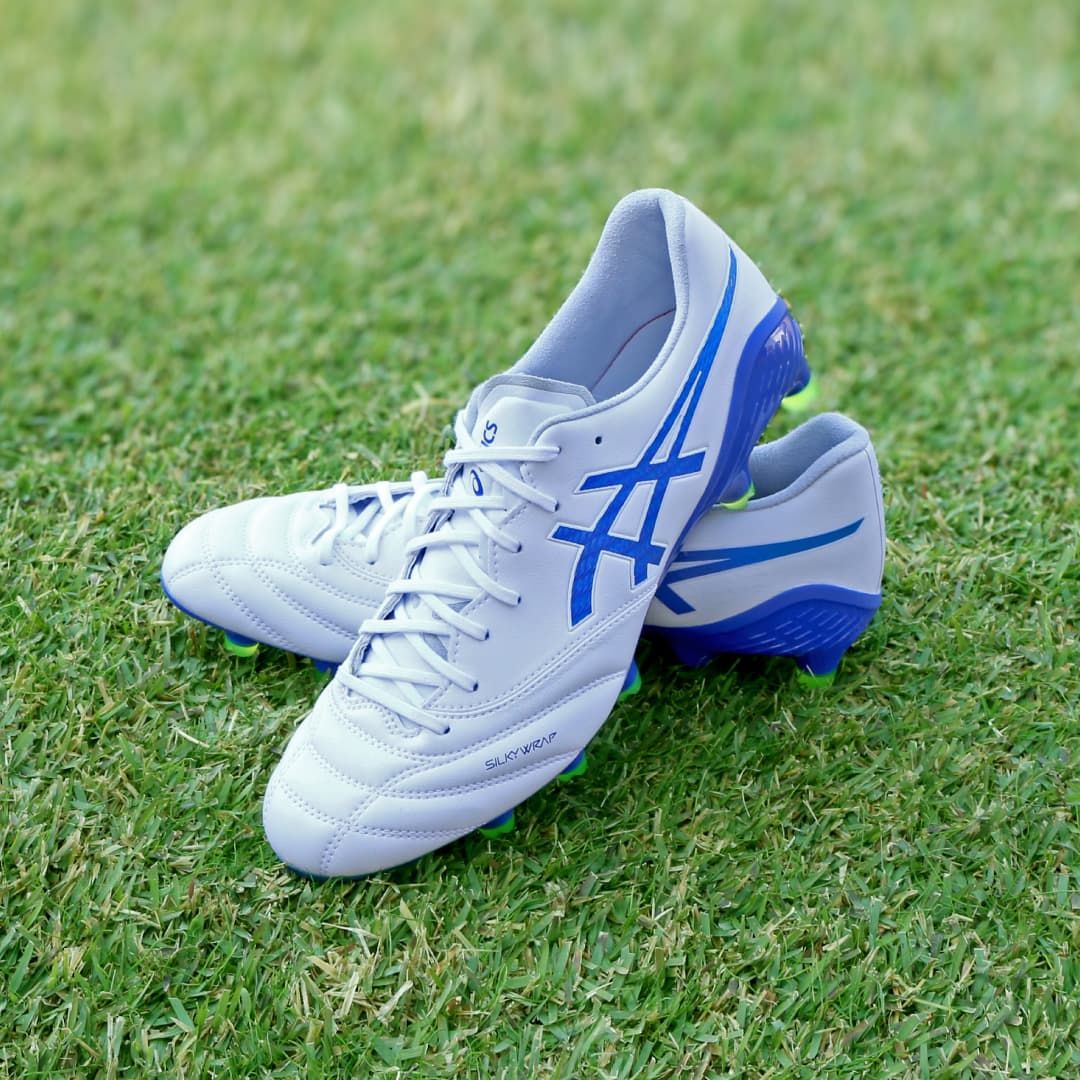 サッカースパイク DS LIGHT（ディーエスライト）シリーズ｜アシックス公式