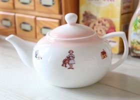 マニー プチメゾン － フレンチカントリーのバラ柄、レース雑貨 通販