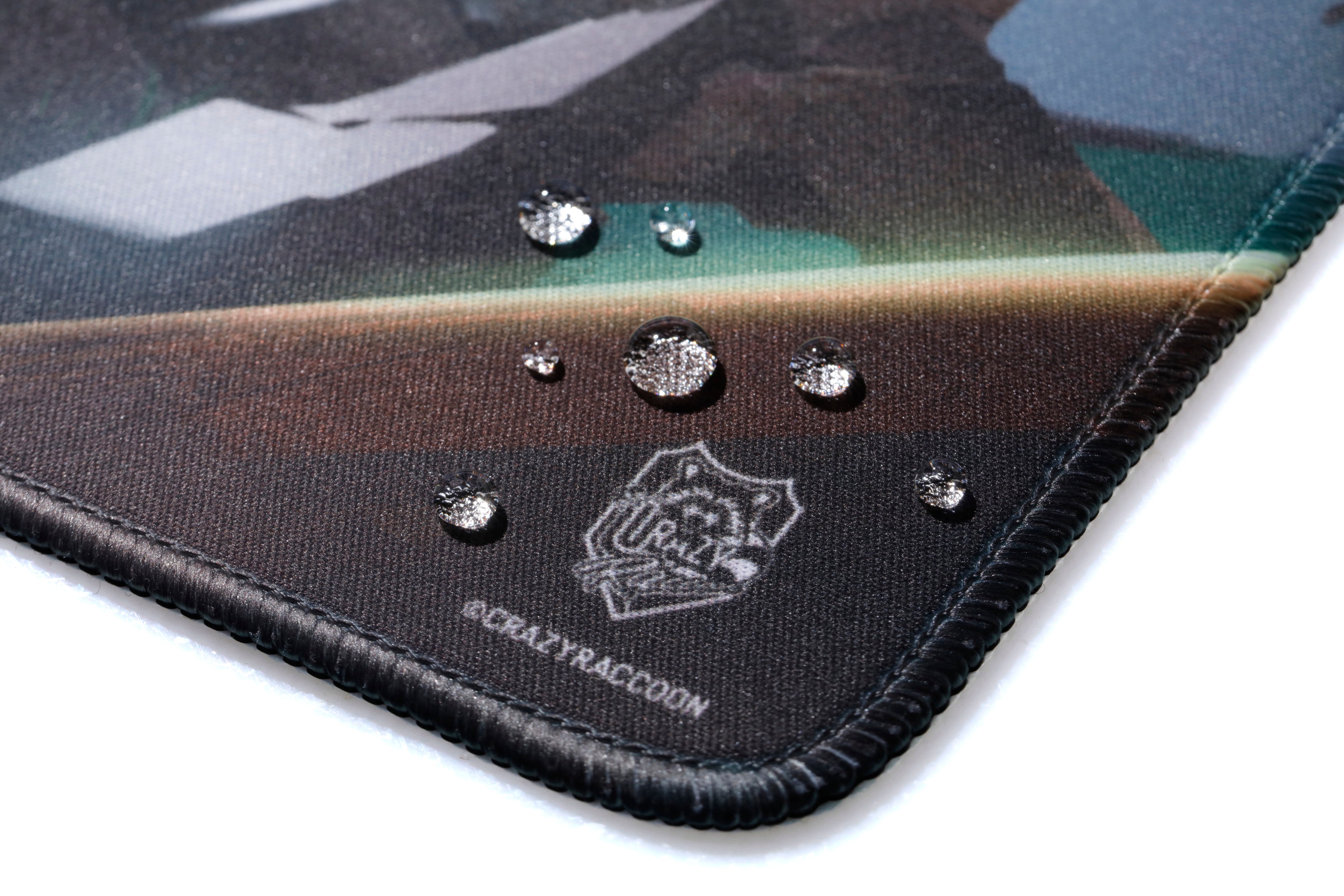 DAIYOUKAI MOUSEPAD – CRAZY RACCOON