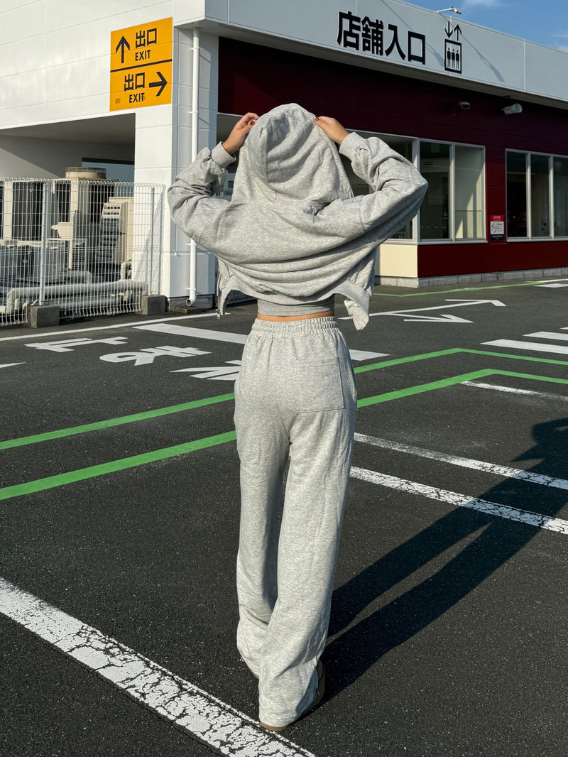 クロップドスウェットセットアップ DPB73472 – CRAMMY