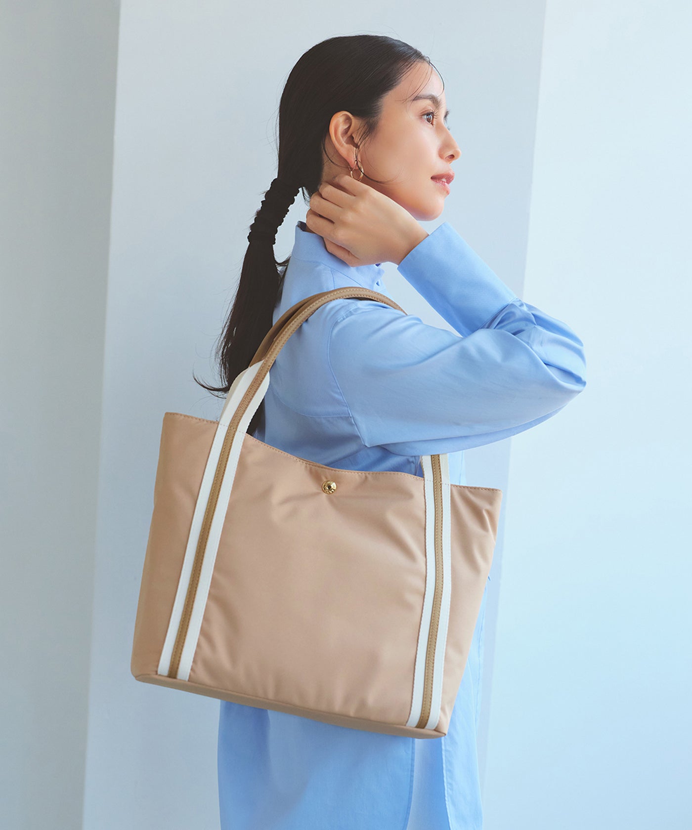 ソフトタッチ テープハンドル トートバッグ A4 / 軽量 / 肩掛け