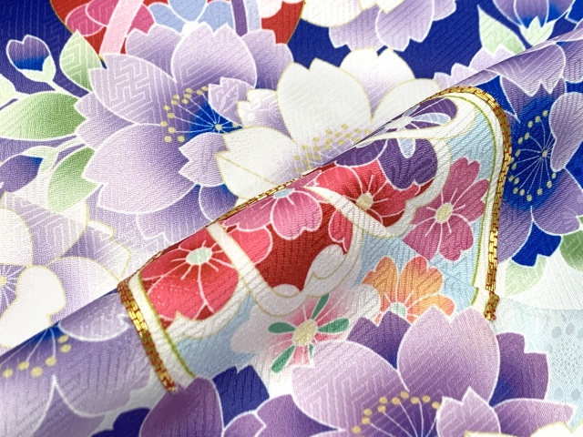 七五三 着物 7歳 2023年新作 単品 金駒刺繍 幻想的な柄の四つ身の子供