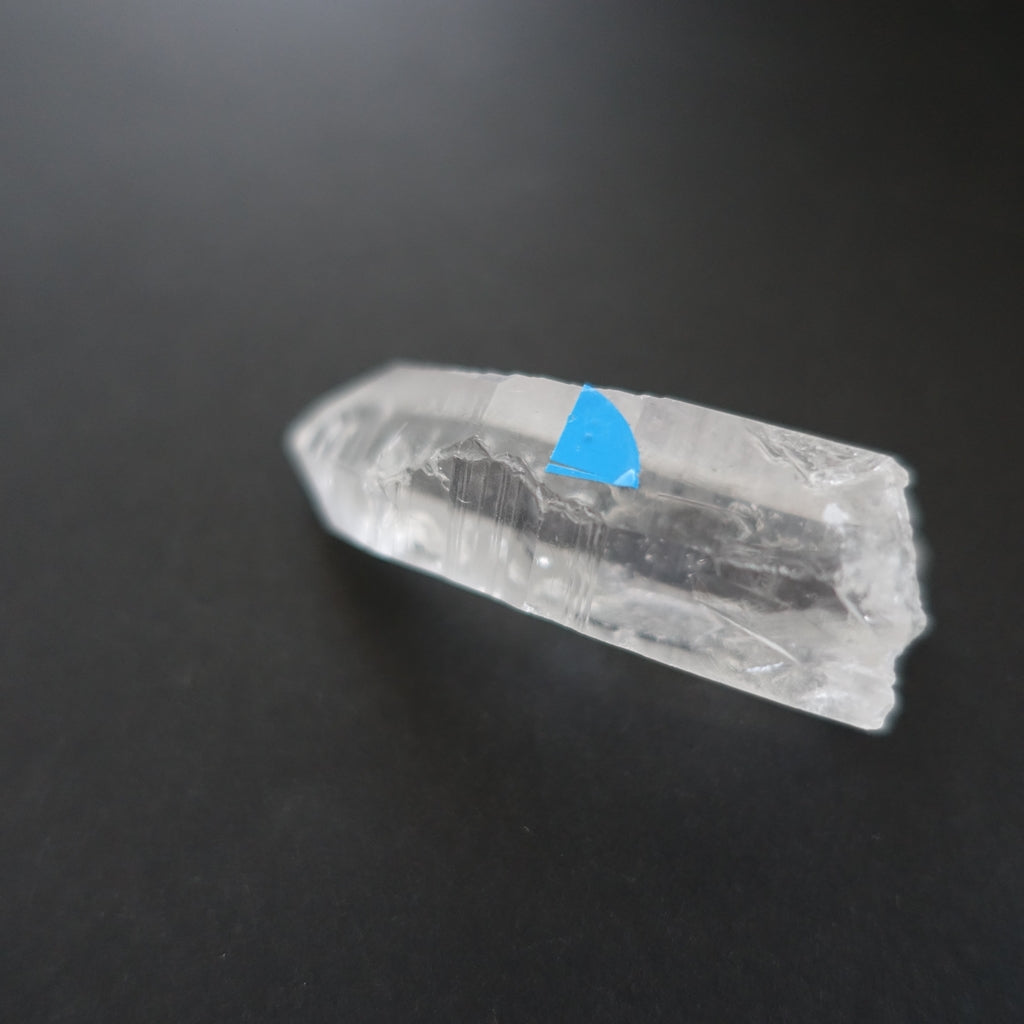 ライトニング レムリアン水晶 原石ポイント《46mm/21g/雷水晶》セーラ