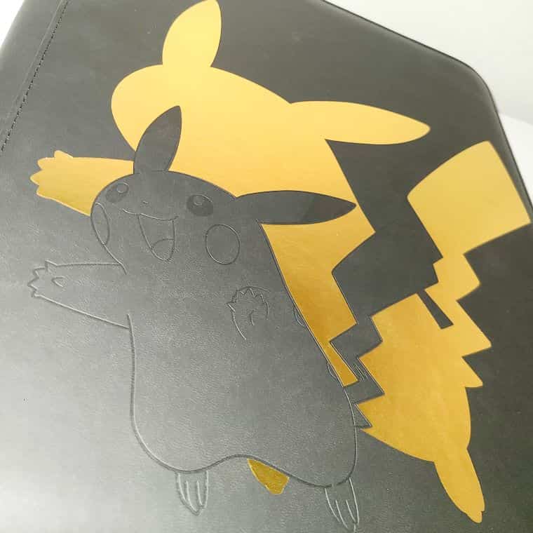 ウルトラプロ】ピカチュウ 12ポケット Zippered PRO バインダーを購入