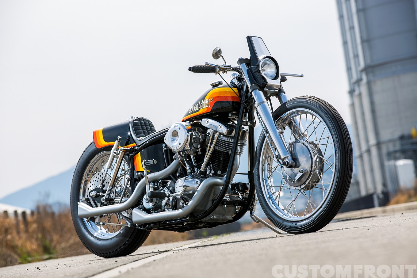 ハーレー レーサーショベルチョッパーのSpeed Addict 3・インディアン