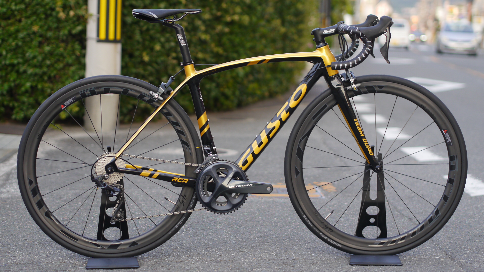 カーボンロードバイク「GUSTO」グスト RCR Team DURO TL ブラック
