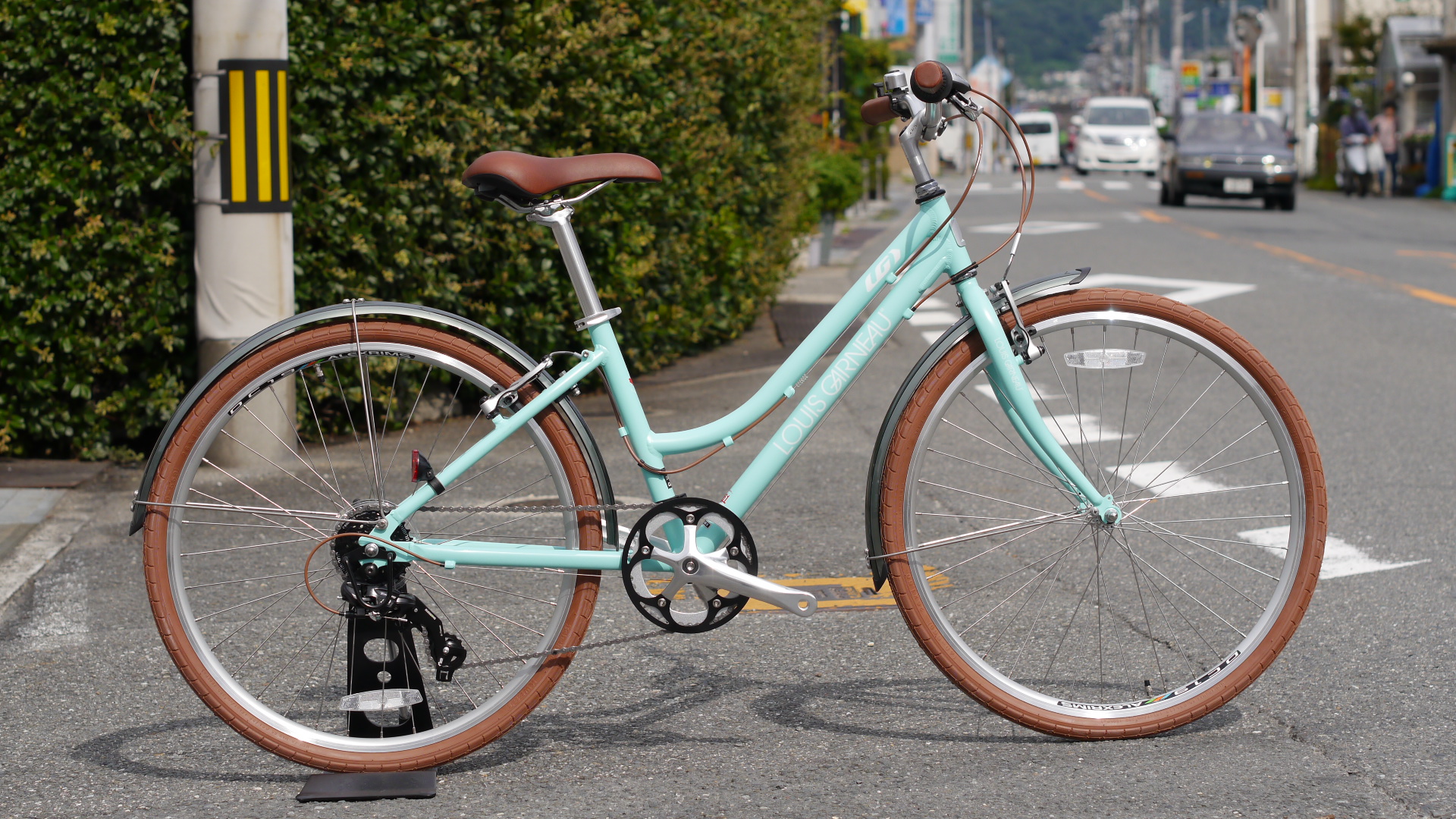 身長145cmから乗れるクロスバイク！LOUIS GARNEAU(ルイガノ) CITYROAM8