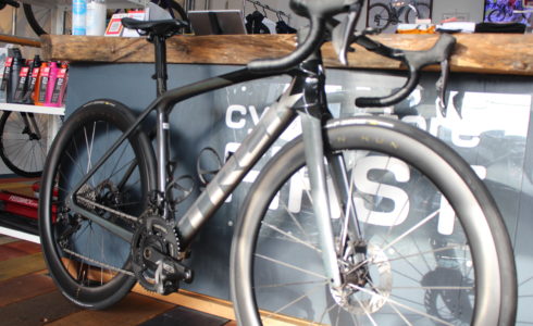 YOELEO CL MAX 超軽量カーボンサドル | サイクルストアファースト