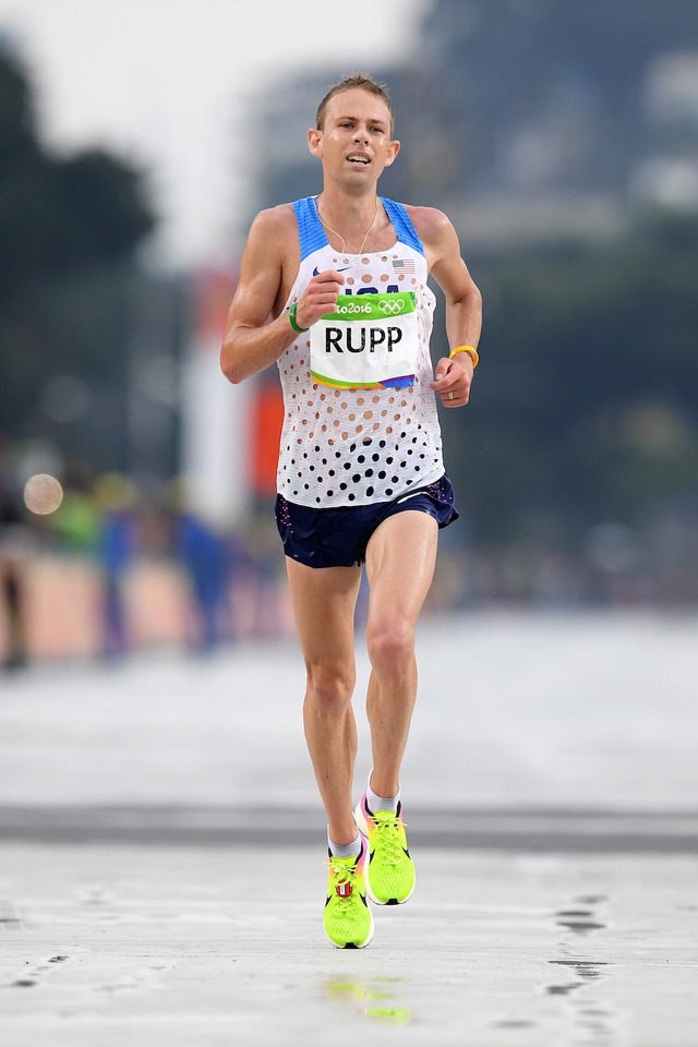 リオ五輪マラソン銅メダリスト、ラップに20の質問「誰に刺激をもらう