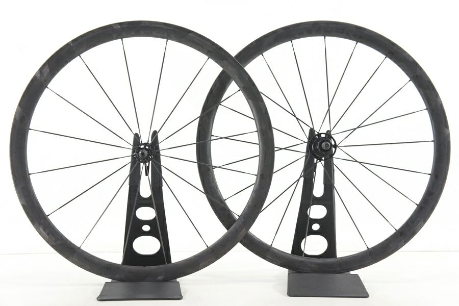 ◇◇ルン LUN ハイパー R33 HYPER R33 カーボン チューブレスレディ