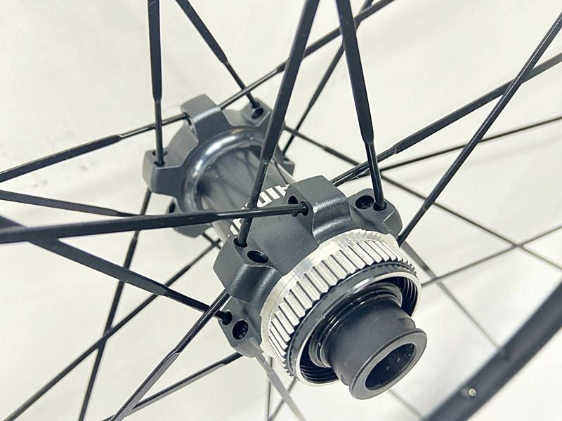 未走行品 シマノ SHIMANO WH-RS370 ホイールセット シマノフリー 11速