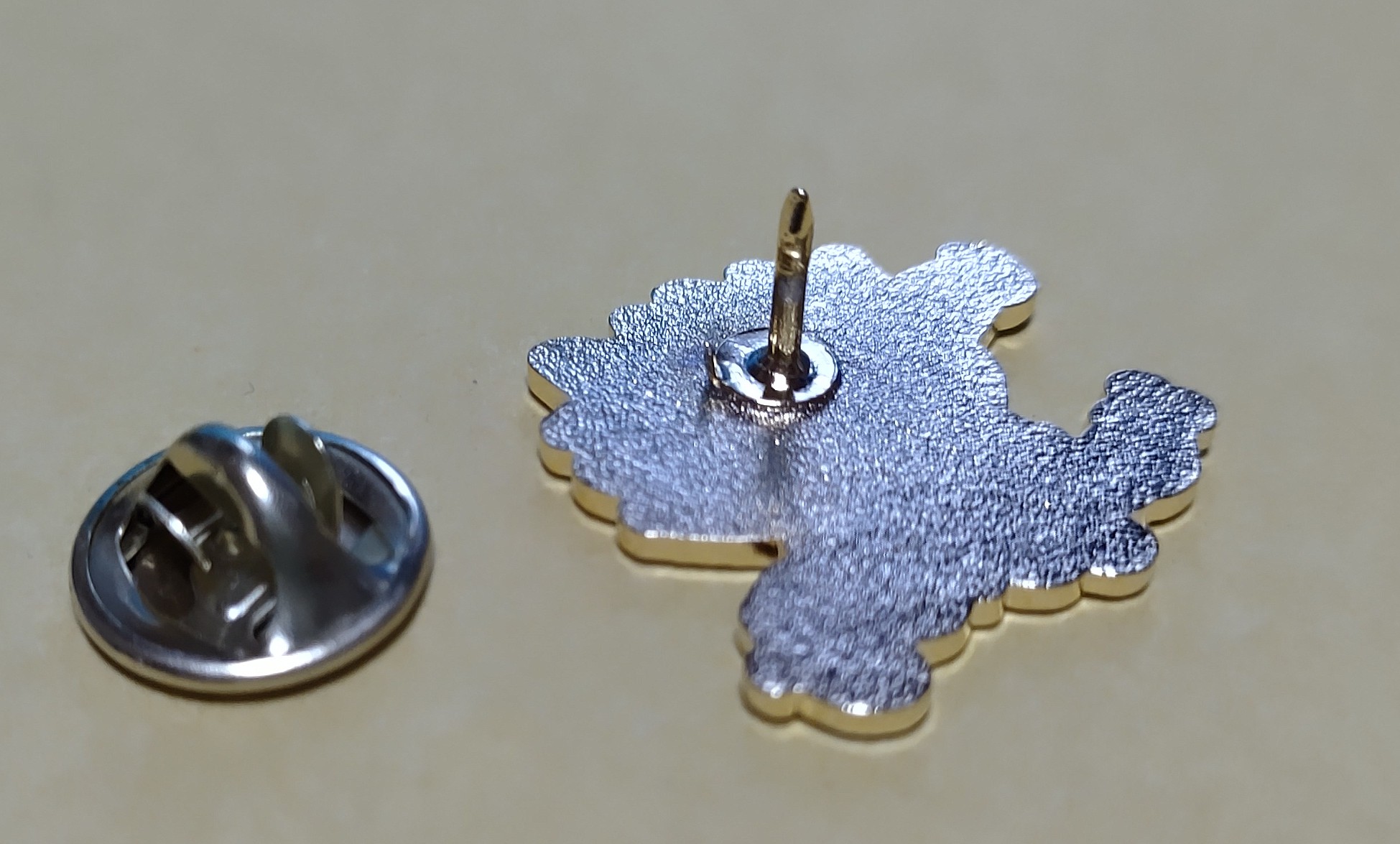 ハリネズミピンバッジで差をつける！その魅力とは？ | Hedgehog | 白岡