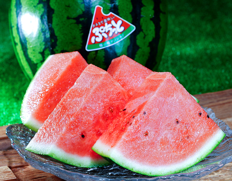 新品種ナノシードすいか タネまで美味しい「ぷちっと」千葉県産 1玉