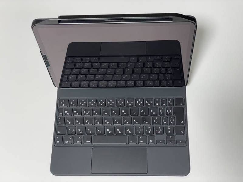 旧型Magic Keyboard (11インチiPad Pro – 第1世代および第2世代・iPad