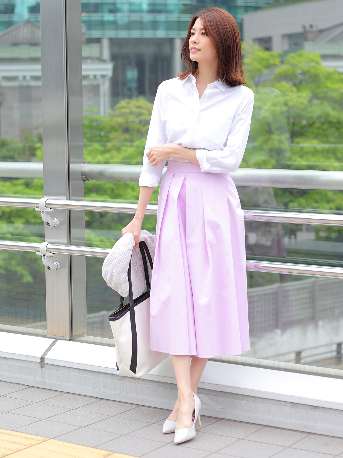 ストレッチタックスカート/ラベンダー | Factelier (ファクトリエ)