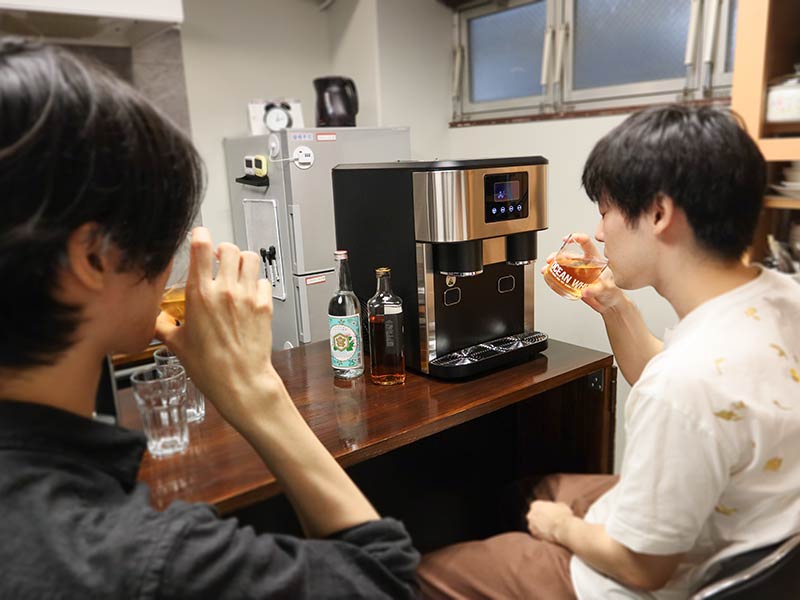 クラッシュアイスが作れる製氷機&ウォーターサーバー | 【公式