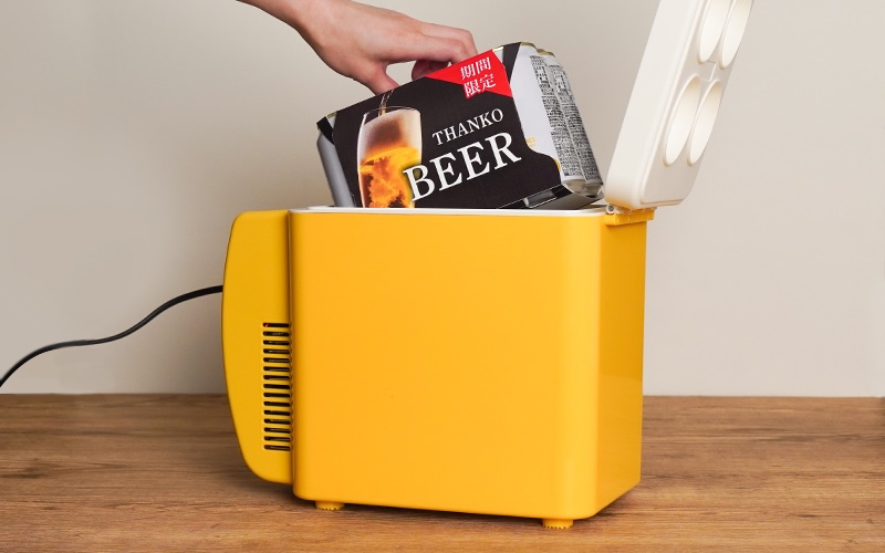 6缶パックがすっぽり入る「6缶ビール冷蔵庫」 | 【公式】サンコー通販