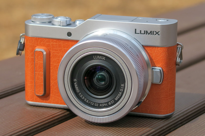 新製品レビュー：春の自撮りデジカメ特集（その3）多彩な機能が