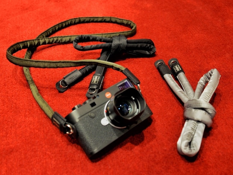 吉田カバン、ナイロンツイルのカメラストラップ「BRESSON」 - デジカメ