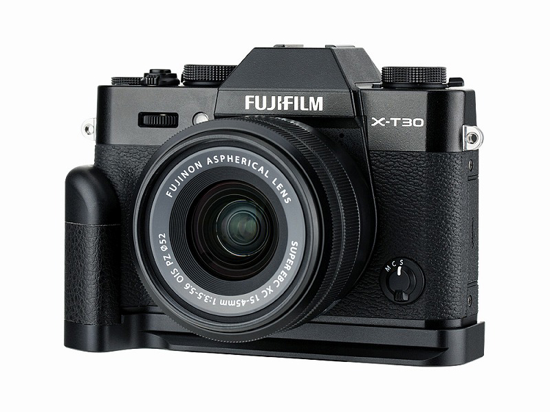 FUJIFILM Xシリーズ用の拡張グリップ - デジカメ Watch